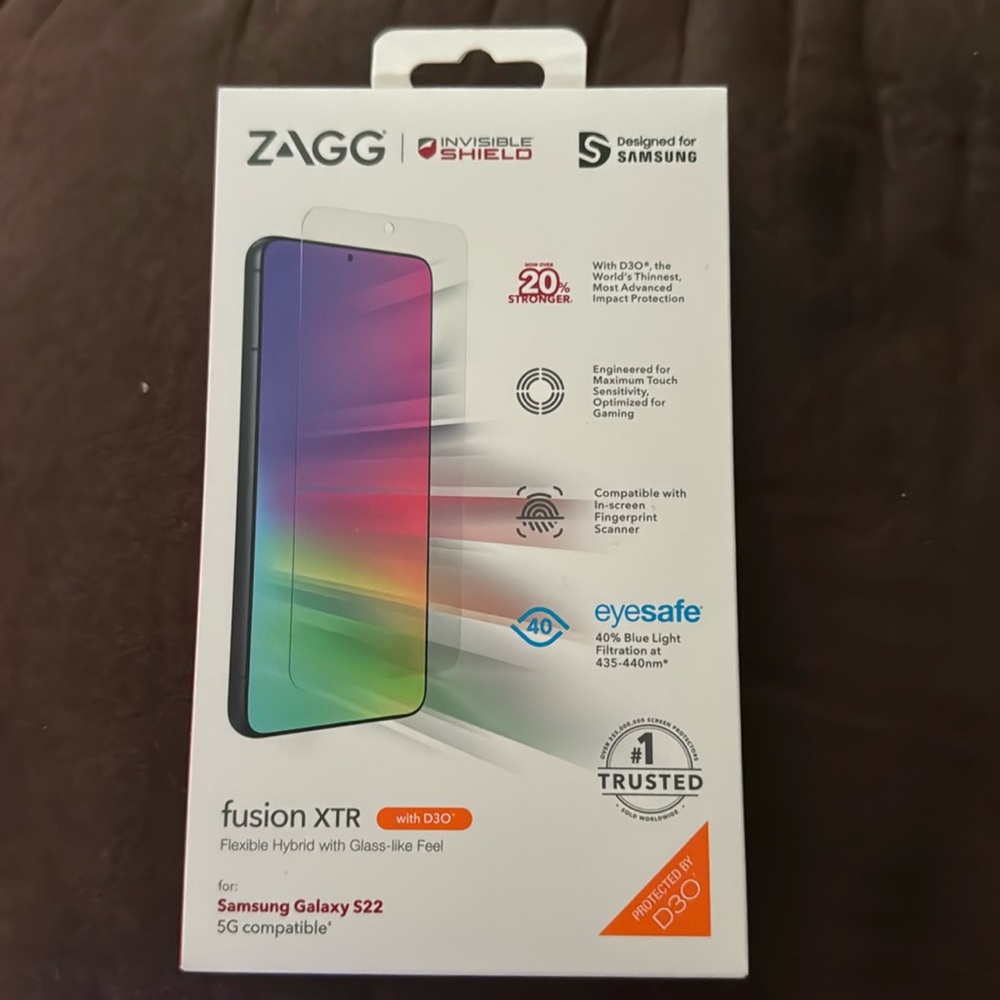 Zagg invisible shield screen protector for Samsung Galaxy S22